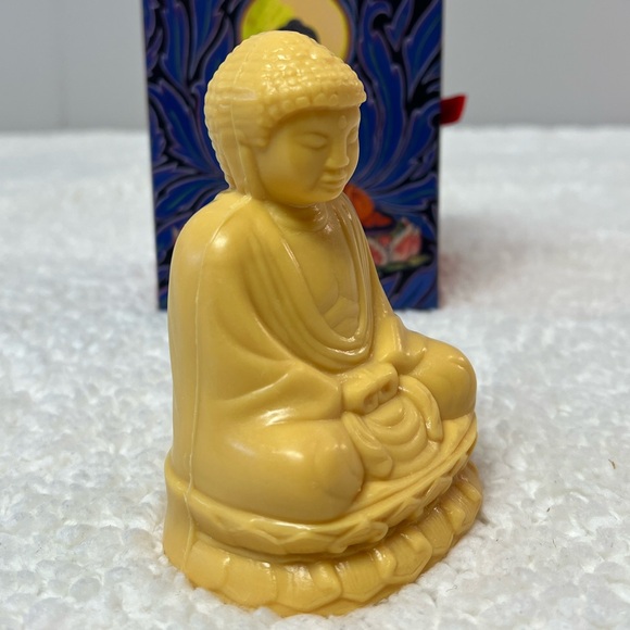 Queenz "Buddha in the Bathroom" Decorative Soap in Keepsake Box - Picture 2 of 7